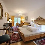 Schloss Fernsteinsee 호텔 4*