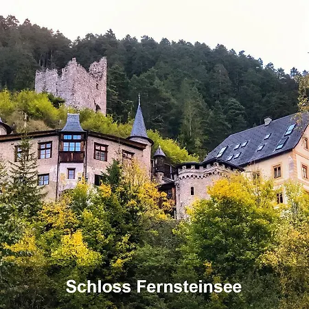 Schloss Fernsteinsee ناسيريث