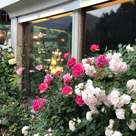 Schloss Fernsteinsee 4* Nassereith