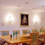 Schloss Fernsteinsee 4* Nassereith