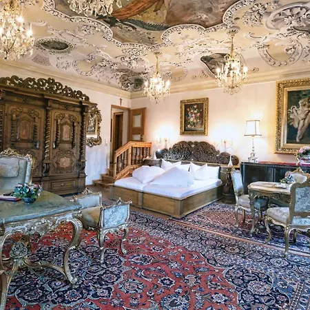Schloss Fernsteinsee ホテル